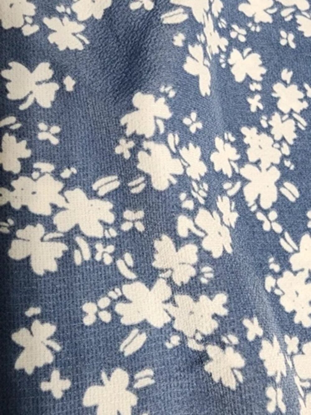 Monday Fun 3X Sleeveless Blue Floral Top - Picture 8 of 13